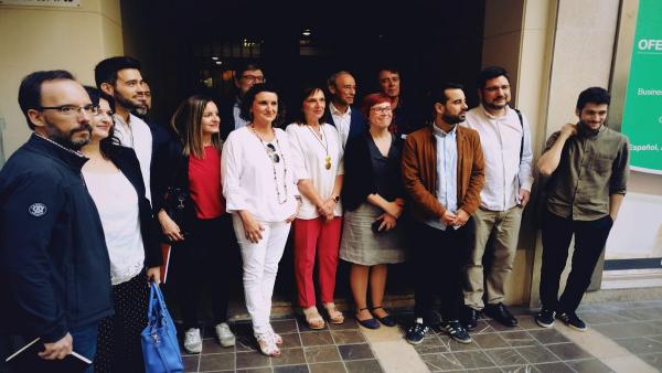Unides Podem quiere estar en 'todos los espacios', PSPV ve 'feo' exigir y Compromís les recuerda que tienen 8 diputados Unides Podem quiere estar en 'todos los espacios', PSPV ve 'feo' exigir y Compromís les recuerda que tienen 8 diputados