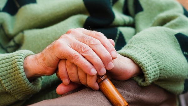 CValenciana.- Arranca un proyecto para potenciar la memoria olfativa en enfermos de Alzheimer a través del arte CValenciana.- Arranca un proyecto para potenciar la memoria olfativa en enfermos de Alzheimer a través del arte