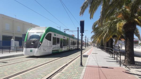Cádiz.- El tranvía de la Bahía de Cádiz retoma las pruebas desde Chiclana a San Fernando Cádiz.- El tranvía de la Bahía de Cádiz retoma las pruebas desde Chiclana a San Fernando