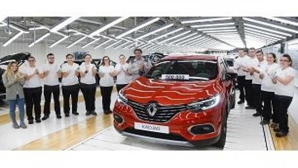 Un Kadjar con destino a Italia, unidad 500.000 desde que comenzó la producción de este vehículo en 2015 Un Kadjar con destino a Italia, unidad 500.000 desde que comenzó la producción de este vehículo en 2015