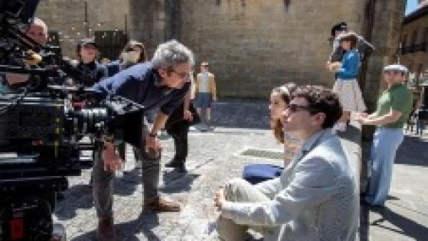 Gipuzkoa acoge el rodaje simultáneo de las series 'Patria' y 'La línea invisible' y de la película 'Akelarre' Gipuzkoa acoge el rodaje simultáneo de las series 'Patria' y 'La línea invisible' y de la película 'Akelarre'