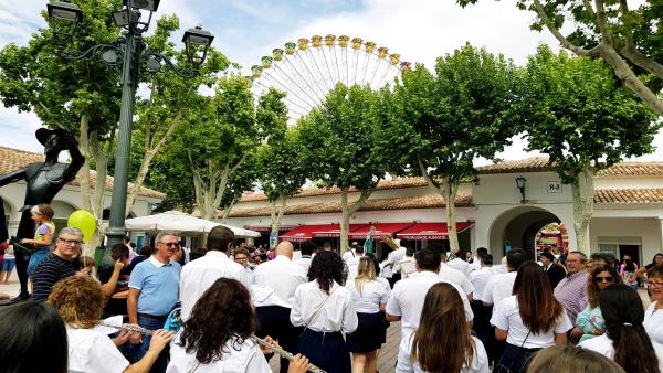 Pasacalles en la feria de Albacete Pasacalles en la feria de Albacete