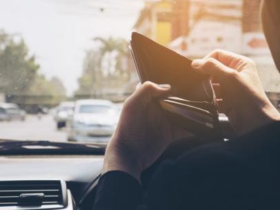 Me he comprado un coche: ¿puedo desgravarlo en la Declaración de la Renta?