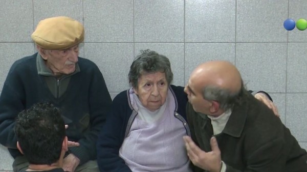 Hilda y Hugo junto a su hijo Raúl Hilda y Hugo junto a su hijo Raúl