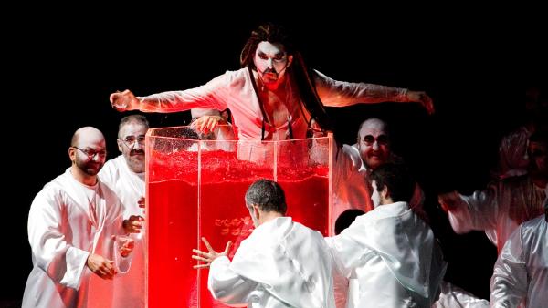 Espectáculo 'Carmina Burana' de La Fura del Baus Espectáculo 'Carmina Burana' de La Fura del Baus