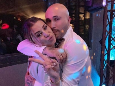 Elena Tablada y Kiko Rivera en la boda de Naelé Tablada