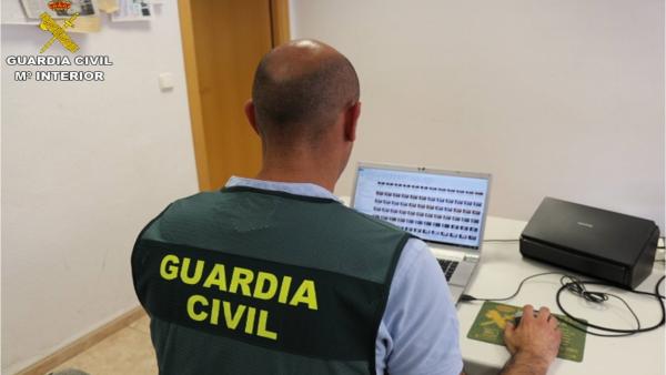 Alicante.- Sucesos.- Detenido un joven por solicitar imágenes sexuales a diez menores de 13 años Alicante.- Sucesos.- Detenido un joven por solicitar imágenes sexuales a diez menores de 13 años