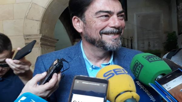 Alicante.- Ciudadanos y PP retoman esta tarde la negociación para la Alcaldía Alicante.- Ciudadanos y PP retoman esta tarde la negociación para la Alcaldía