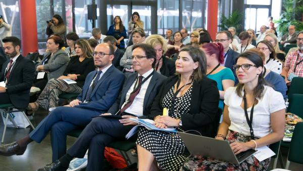 Canarias resalta su apuesta por la sostenibilidad y competitividad ante las regiones turísticas europeas Canarias resalta su apuesta por la sostenibilidad y competitividad ante las regiones turísticas europeas