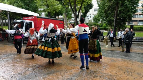 Oviedo.- Cientos de ovetenses disfrutan del Martes de Campo pese al mal tiempo Oviedo.- Cientos de ovetenses disfrutan del Martes de Campo pese al mal tiempo