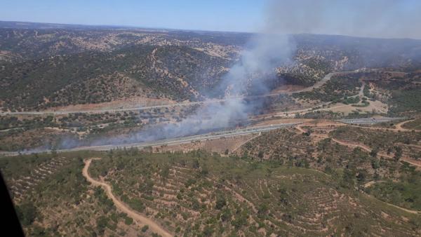 Sevilla.- Sucesos.- Estabilizado el incendio forestal de la Cuesta de la Media Fanega de El Garrobo Sevilla.- Sucesos.- Estabilizado el incendio forestal de la Cuesta de la Media Fanega de El Garrobo