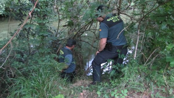 Hallan con vida en el Río Tea a una sexagenaria desaparecida en Ponteareas (Pontevedra) Hallan con vida en el Río Tea a una sexagenaria desaparecida en Ponteareas (Pontevedra)