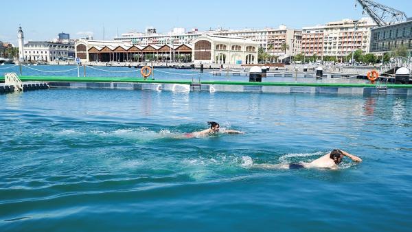 LA MARINA DE VALÈNCIA ABRE LA PRIMERA PISCINA NATURAL DE LA CIUDAD LA MARINA DE VALÈNCIA ABRE LA PRIMERA PISCINA NATURAL DE LA CIUDAD