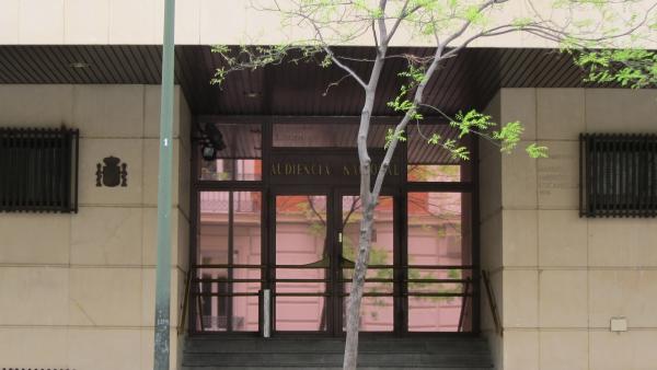 Fachada De La Audiencia Nacional Fachada De La Audiencia Nacional