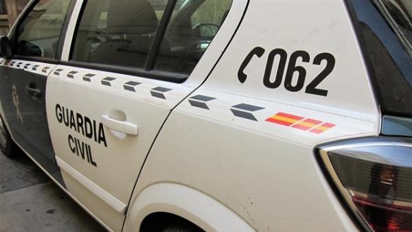 La Guardia Civil actúa contra dos personas que agredieron a otra por su condición sexual en Pizarra (Málaga) La Guardia Civil actúa contra dos personas que agredieron a otra por su condición sexual en Pizarra (Málaga)