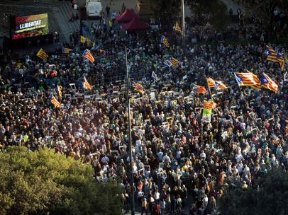 Concentración en contra del 'procés' en la Plaza Catalunya