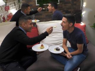 Matías y Alfonso, en 'First dates'.