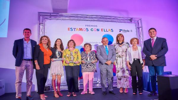 María Ferraz y el CIFP Las Indias, ganadores de los 'III Premios Estamos con Ellas' María Ferraz y el CIFP Las Indias, ganadores de los 'III Premios Estamos con Ellas'