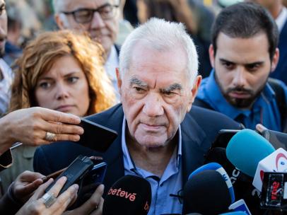 Maragall lamenta que Colau pueda aceptar 'los votos de la vergüenza' para ser alcaldesa.