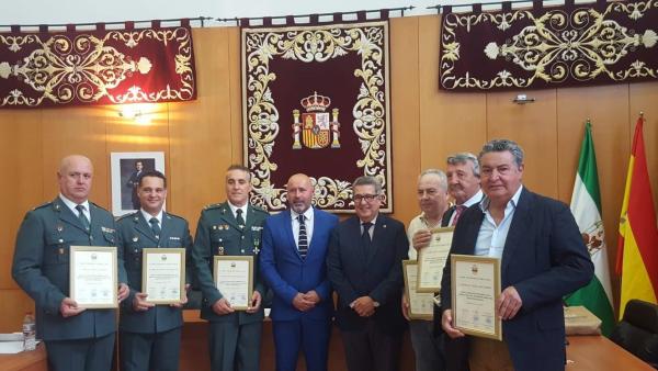 Sevilla.- Montellano concede la medalla al Mérito Policial a tres guardias civiles y tres agentes de la Local Sevilla.- Montellano concede la medalla al Mérito Policial a tres guardias civiles y tres agentes de la Local