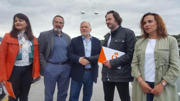 26M.- Ribadesella.- El PSOE Firma Con Ciudadanos Un Acuerdo De Investidura 26M.- Ribadesella.- El PSOE Firma Con Ciudadanos Un Acuerdo De Investidura