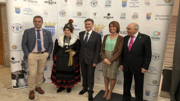 El Centro Segoviano de Valladolid reúne 400 personas para celebrar su centenario con el relevo generacional como reto El Centro Segoviano de Valladolid reúne 400 personas para celebrar su centenario con el relevo generacional como reto