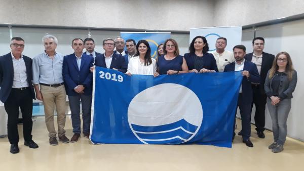 31 Banderas Azules Ondearán Este Verano En Las Playas Y Puertos De La Región 31 Banderas Azules Ondearán Este Verano En Las Playas Y Puertos De La Región