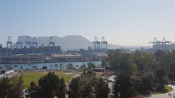 Cádiz.-Puertos.- El tráfico de contenedores en el Puerto de Algeciras crece más de un 7% en el primer cuatrimestre Cádiz.-Puertos.- El tráfico de contenedores en el Puerto de Algeciras crece más de un 7% en el primer cuatrimestre