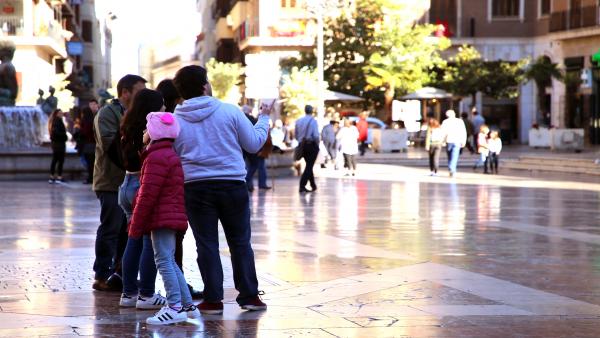 El gasto de los turistas extranjeros en la Comunidad Valenciana aumenta un 4,4% en el primer trimestre El gasto de los turistas extranjeros en la Comunidad Valenciana aumenta un 4,4% en el primer trimestre