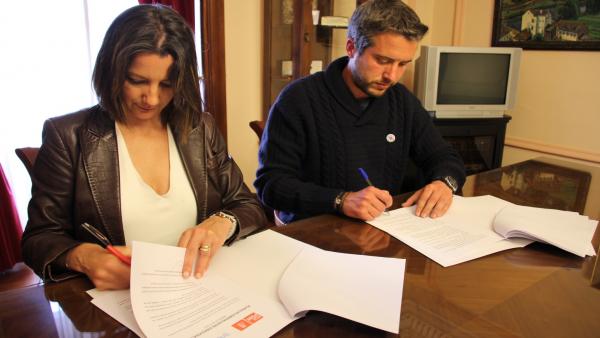 El acuerdo de PSOE y BNG en Lugo para formar 'un único gobierno' incluye la peatonalización de la Ronda da Muralla El acuerdo de PSOE y BNG en Lugo para formar 'un único gobierno' incluye la peatonalización de la Ronda da Muralla