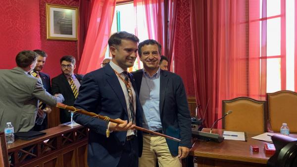 El PP gobernará en diecisiete ayuntamientos de Baleares El PP gobernará en diecisiete ayuntamientos de Baleares