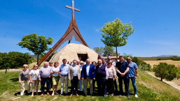 Ceniceros cree que la nueva ermita de la Esclavitud contribuye a fortalecer las tradiciones de Cihuri Ceniceros cree que la nueva ermita de la Esclavitud contribuye a fortalecer las tradiciones de Cihuri
