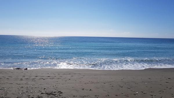 El tiempo seco, estable y las temperaturas veraniegas predominarán al menos hasta el jueves El tiempo seco, estable y las temperaturas veraniegas predominarán al menos hasta el jueves