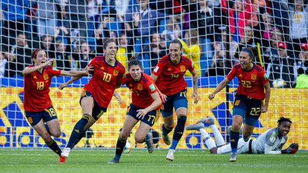 La selección española femenina de fútbol La selección española femenina de fútbol