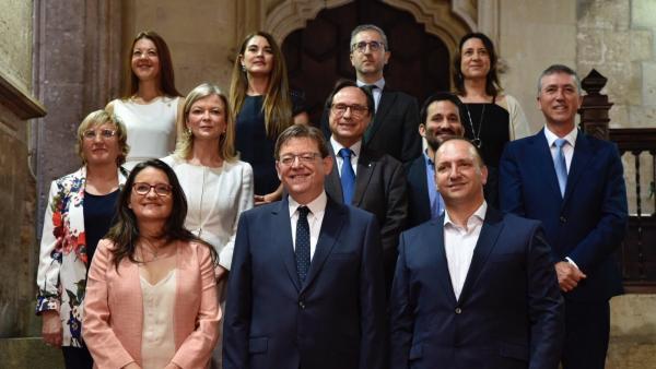 Los consellers prometen sus cargos Los consellers prometen sus cargos