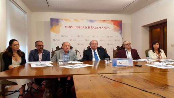 Teatro y música se dan cita durante julio en el '(F)Estival' de la Universidad de Salamanca Teatro y música se dan cita durante julio en el '(F)Estival' de la Universidad de Salamanca