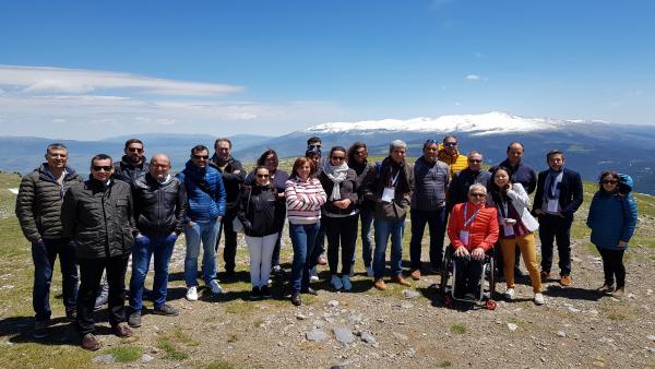 Empresas de deportes de montaña afrontan el reto de diversificar con actividades en verano Empresas de deportes de montaña afrontan el reto de diversificar con actividades en verano