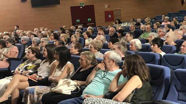 Jaén.- El Programa Universitario de Mayores de la UJA cierra su curso académico con 662 alumnos matriculados Jaén.- El Programa Universitario de Mayores de la UJA cierra su curso académico con 662 alumnos matriculados