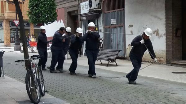 Trabajadores, operarios, empleo, obreros Trabajadores, operarios, empleo, obreros