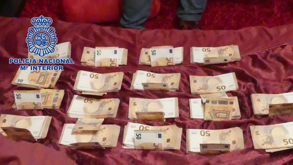 Sucesos.-Liberadas 11 mujeres ucranianas que eran prostituidas en un club de alterne de Estépar (Burgos) Sucesos.-Liberadas 11 mujeres ucranianas que eran prostituidas en un club de alterne de Estépar (Burgos)