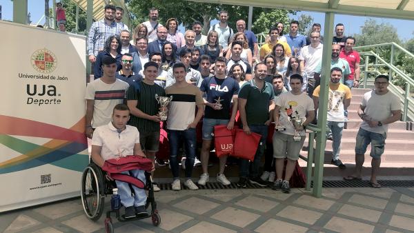Jaén.- La UJA reconoce a sus deportistas en la Fiesta del Deporte Universitario 2019 Jaén.- La UJA reconoce a sus deportistas en la Fiesta del Deporte Universitario 2019