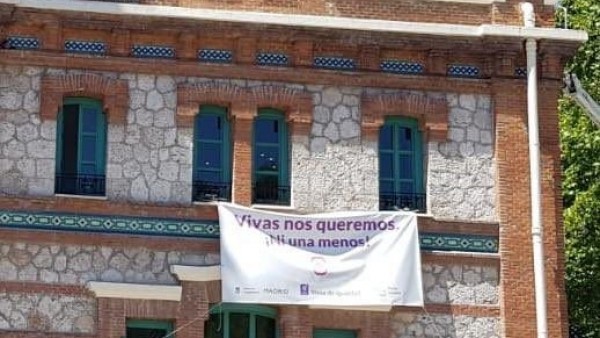 PP y Cs retiran las pancartas contra la violencia machista de los edificios municipales PP y Cs retiran las pancartas contra la violencia machista de los edificios municipales