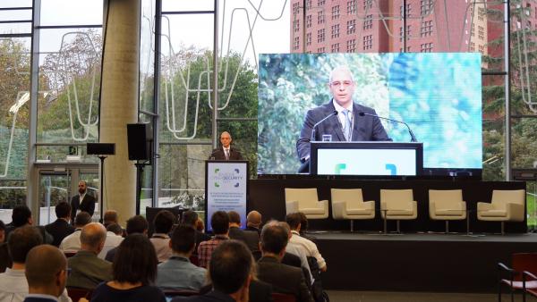 El director del Centro Vasco de Ciberseguridad representante de las Regiones Europeas en el Comité de Colaboración El director del Centro Vasco de Ciberseguridad representante de las Regiones Europeas en el Comité de Colaboración