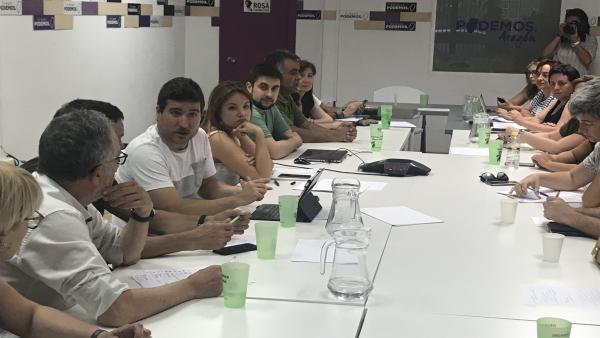 Podemos prepara propuestas para que el Gobierno de Aragón realice 'cambios notables' y baraja todas las combinaciones Podemos prepara propuestas para que el Gobierno de Aragón realice 'cambios notables' y baraja todas las combinaciones