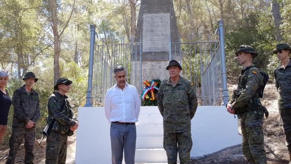 La Comandancia General de Baleares rinde homenaje en Cabrera a los prisioneros franceses de guerra de la independencia La Comandancia General de Baleares rinde homenaje en Cabrera a los prisioneros franceses de guerra de la independencia