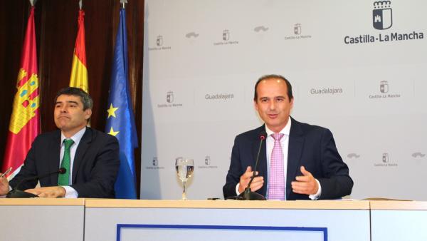 El delegado de la Junta en Guadalajara Alberto Rojo, en rueda de prensa El delegado de la Junta en Guadalajara Alberto Rojo, en rueda de prensa