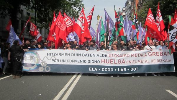 Sindicatos cifran en un 85% el seguimiento de la huelga en el Metal de Bizkaia por el convenio Sindicatos cifran en un 85% el seguimiento de la huelga en el Metal de Bizkaia por el convenio