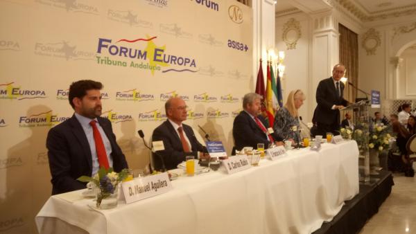 Málaga.- El Puerto diversificará ingresos, potenciará el tráfico del entorno y atraerá turismo náutico de lujo Málaga.- El Puerto diversificará ingresos, potenciará el tráfico del entorno y atraerá turismo náutico de lujo