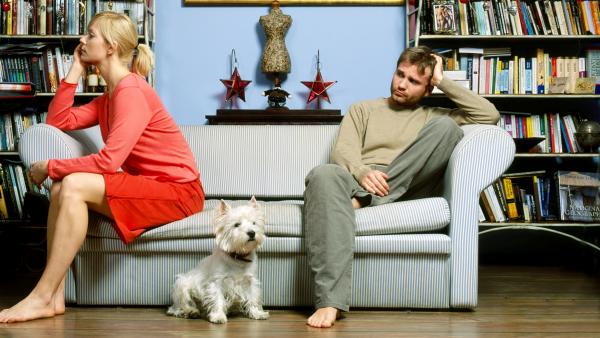 Pareja con perro Pareja con perro
