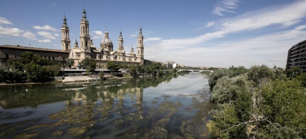El Ebro a su paso por Zaragoza